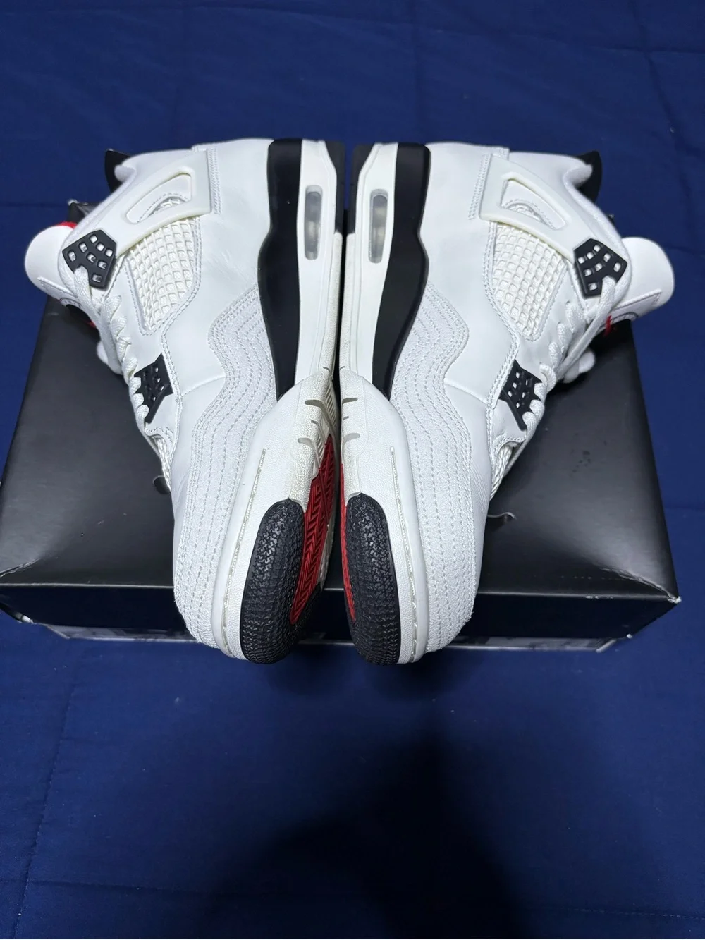 Jordan 4 Retro Flight Club 2026 Size 11